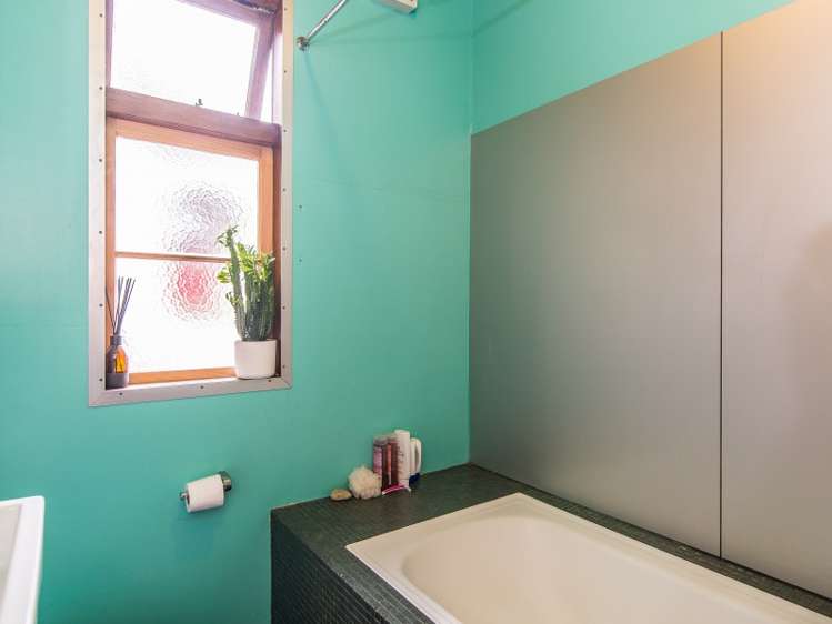 27 Milton Street Berhampore_11