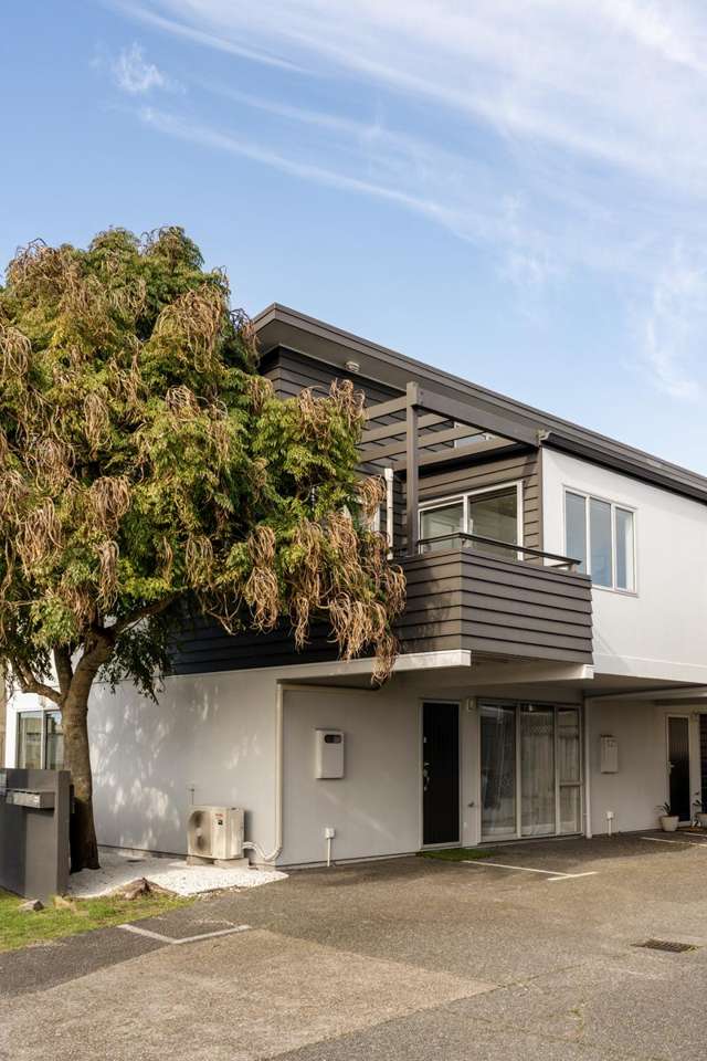 Exceptional Location, Immediate Possession!