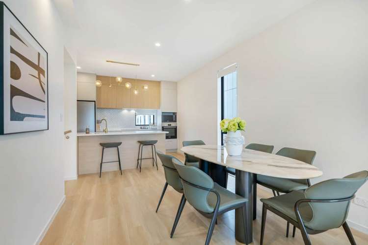 23 Flat Bush School Road Flat Bush_2