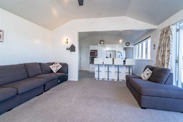 21 Castle Street Waihola_4