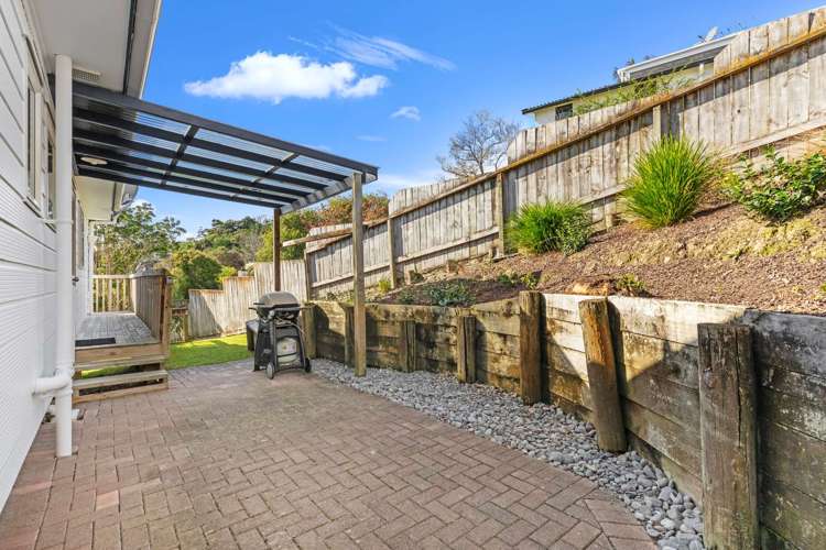 18a Delshaw Avenue Stanmore Bay_13