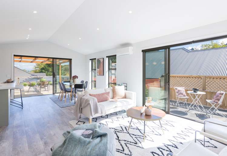 6 Old Farm Road Stoke_4