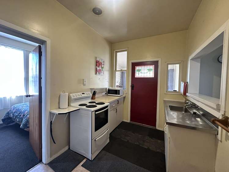 48 Hoffman Street Hokitika_3