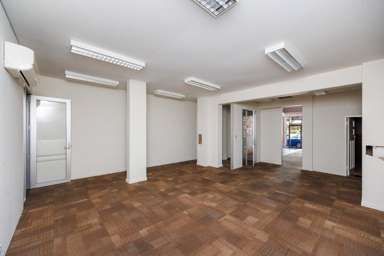 137 The Square_4
