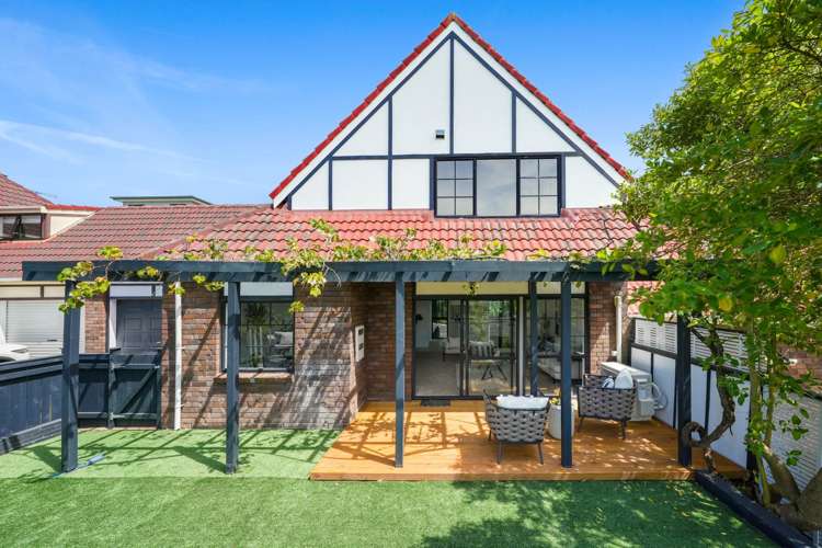 2/32 Nordon Place Remuera_25