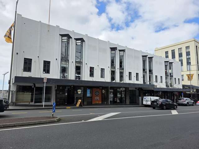 88 Broadway Newmarket_1