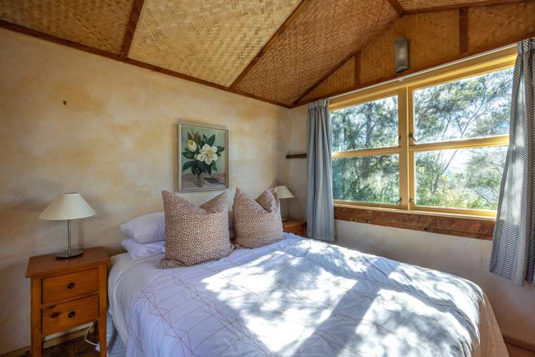 175 Orapiu Road Waiheke Island_30