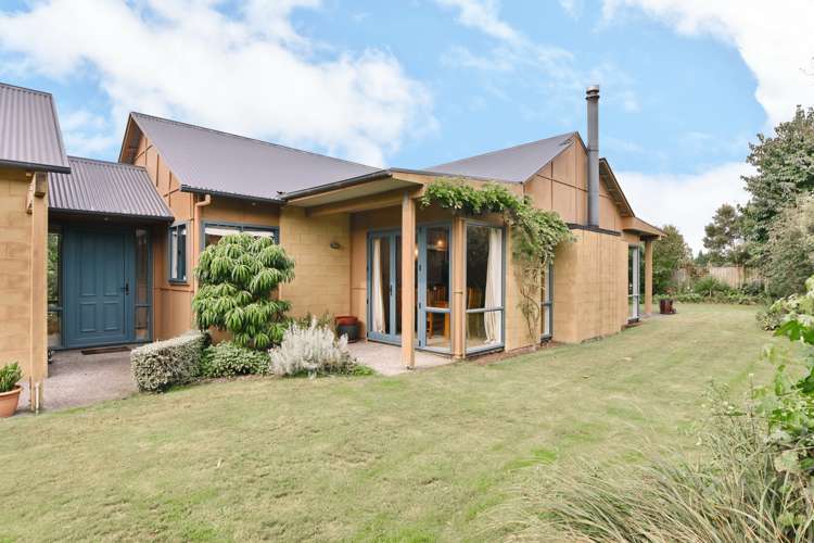 11 Craigieburn Street Darfield_0