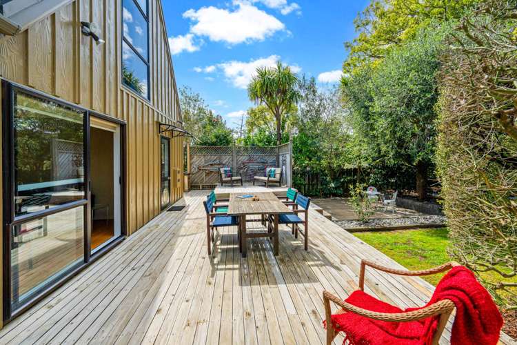 7 Oratau Place Greenhithe_12