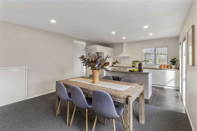 49f Lancaster Road Beach Haven_16