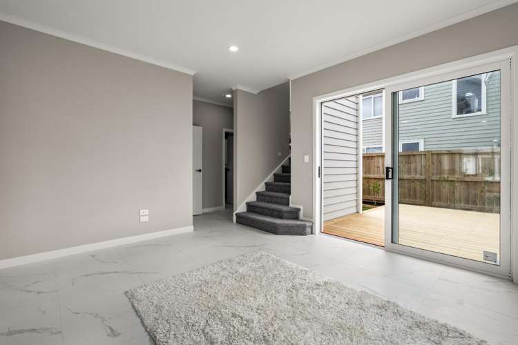 49 McCorquindale Drive 2743_5