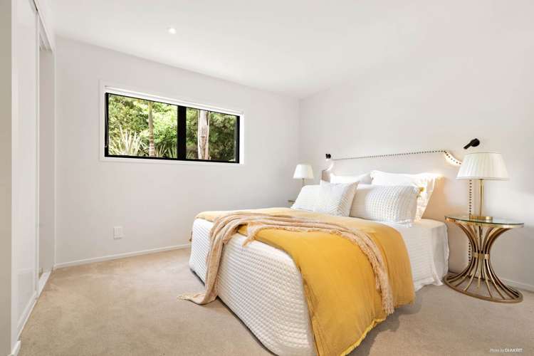 687a East Coast Road Browns Bay_11