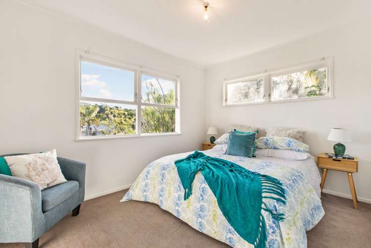 4 Ragley Street Titirangi_14