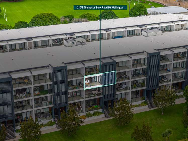 210/8 Thompson Park Road Mount Wellington_23