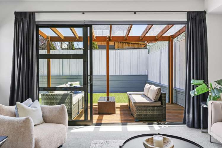 4 Quarters Lane Beachlands_16