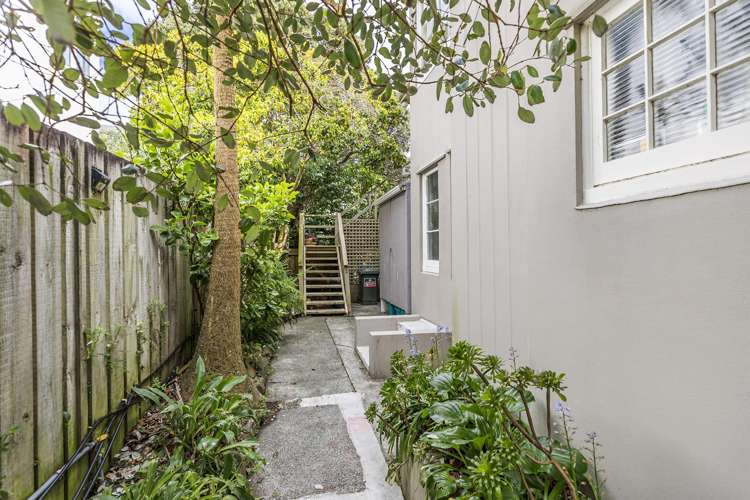 2/9 Walmer Street Hataitai_2