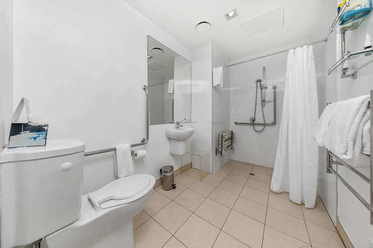 12C/62 Queens Street Auckland Central_18