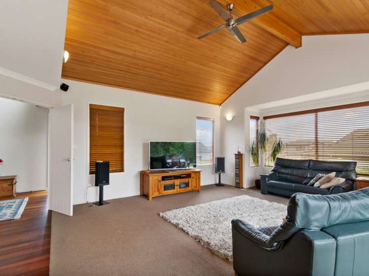 7 Hayward Rise Owhata_22