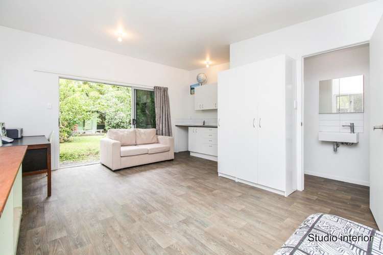 92 Woodlands Park Road Titirangi_18