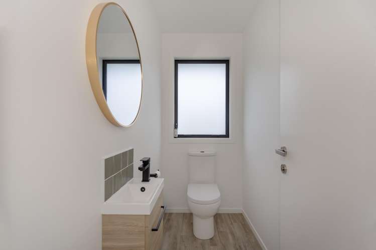 12 Whitehaven Street Weston_25