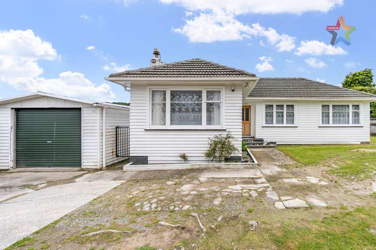 35 Frederick Street Wainuiomata_0