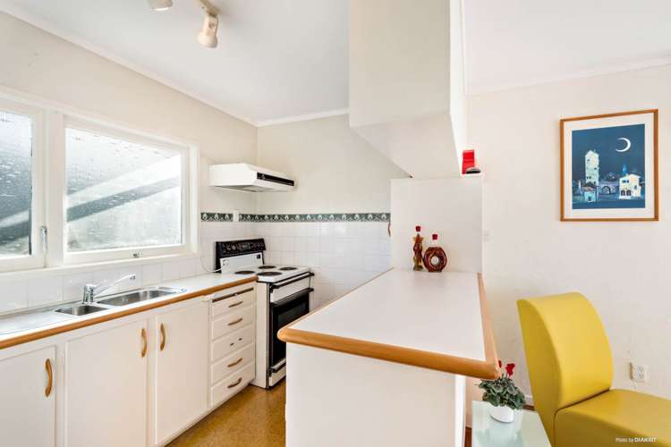 1/77 Old Lake Road Narrow Neck_5