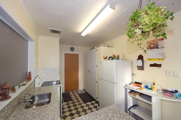 32 Robinson Crescent Tamatea_1