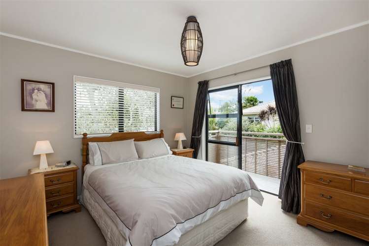 2/125 Manuka Road Bayview_12