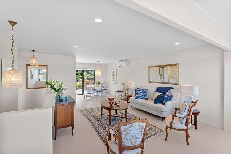 2/14 Monteith Crescent_4