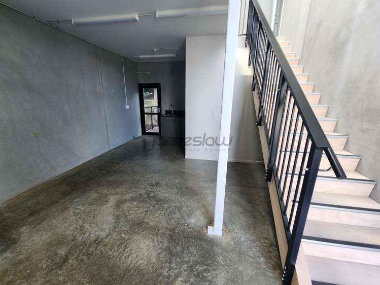 9/10 Harrison Road Mount Wellington_7