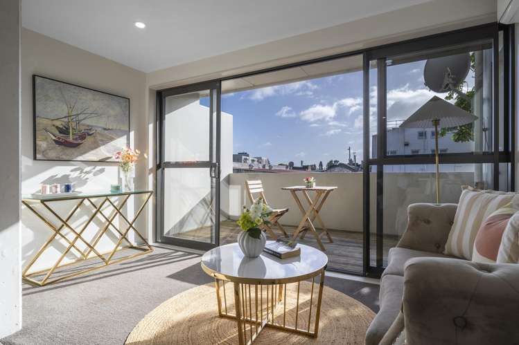 2/1902 Great North Road_1