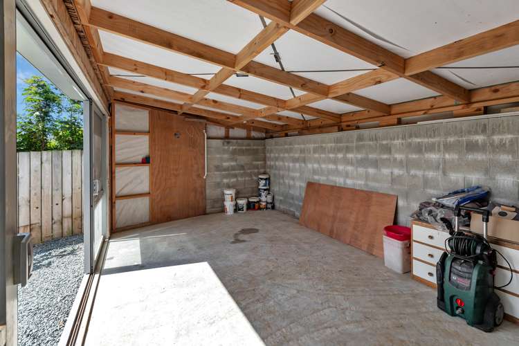 8 Clarkson Crescent Maunu_28