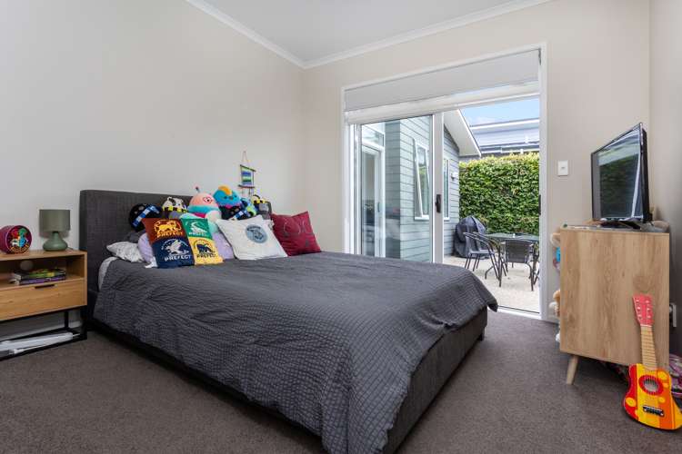 6 Barcliff Terrace Gulf Harbour_13