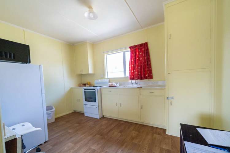 2 Bledisloe Avenue Stoke_13