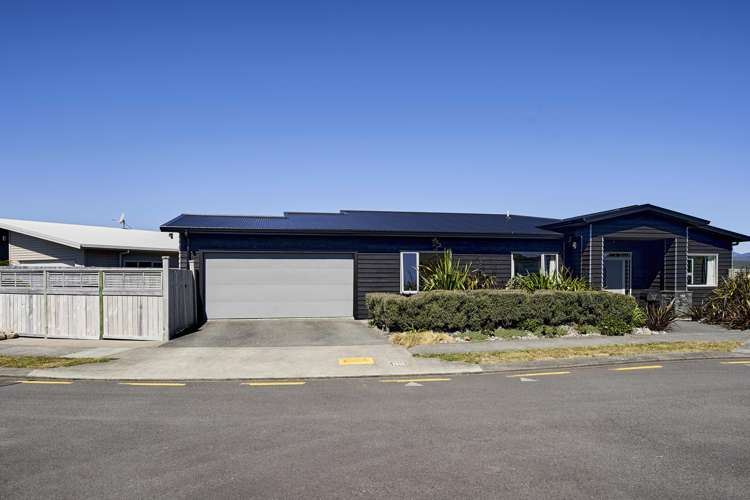37 Meadowbank Drive Belmont_18