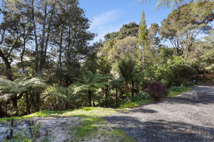 128 Laingholm Drive Laingholm_24