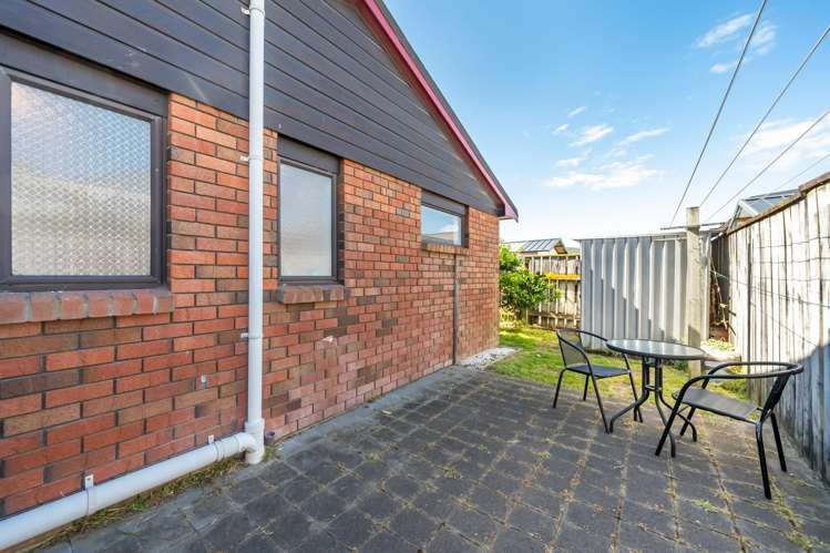 16 King Street Petone_11