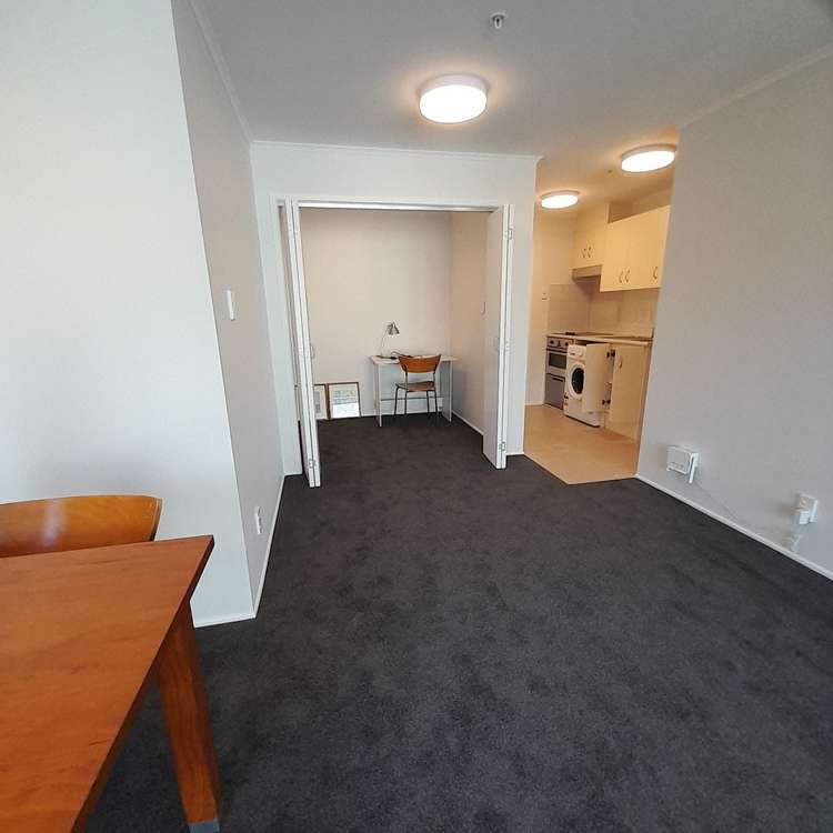 30 Westward Ho Glen Eden_2
