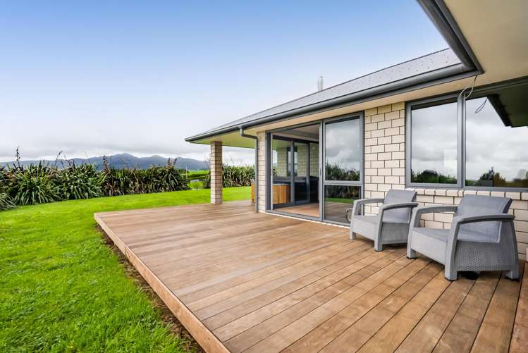 192 Dover Road Okato_17