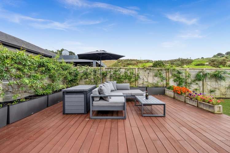 13 Otaota Way Flat Bush_16