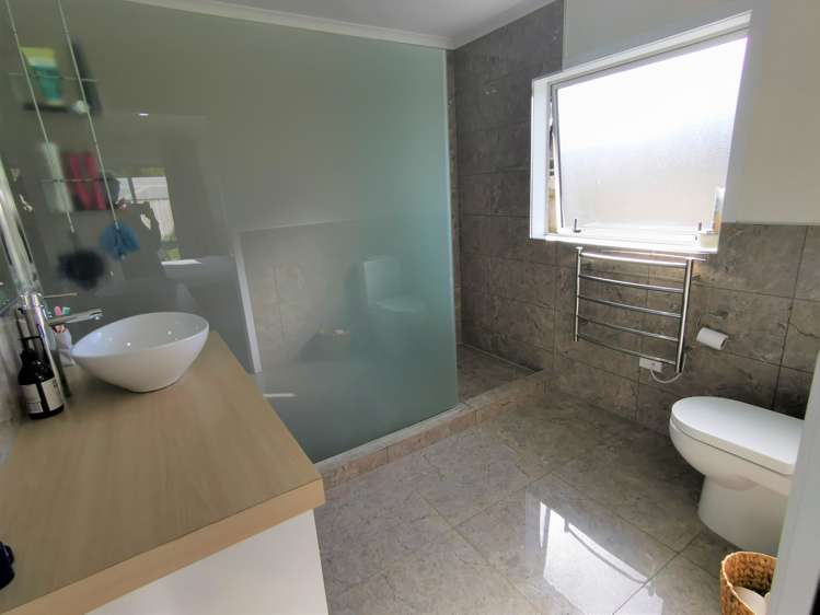 7 Jean Hing Place Otaki_13