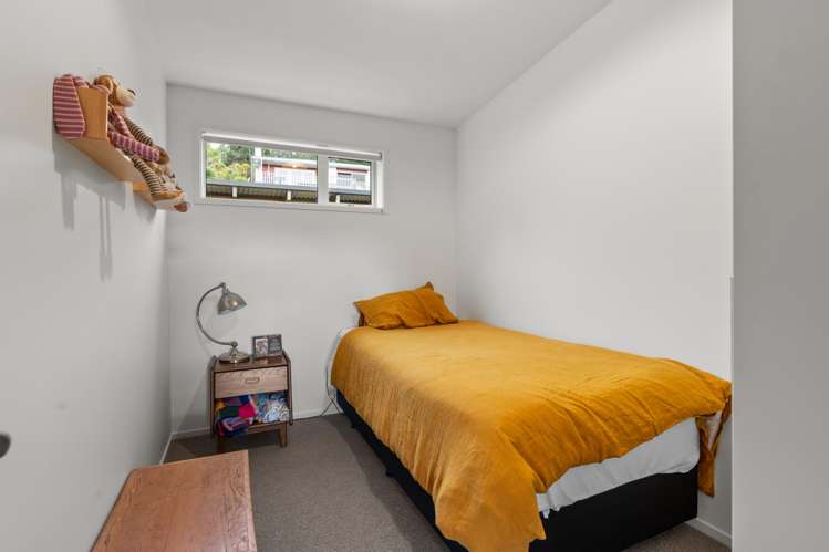 35 Waikana Street Broad Bay_23