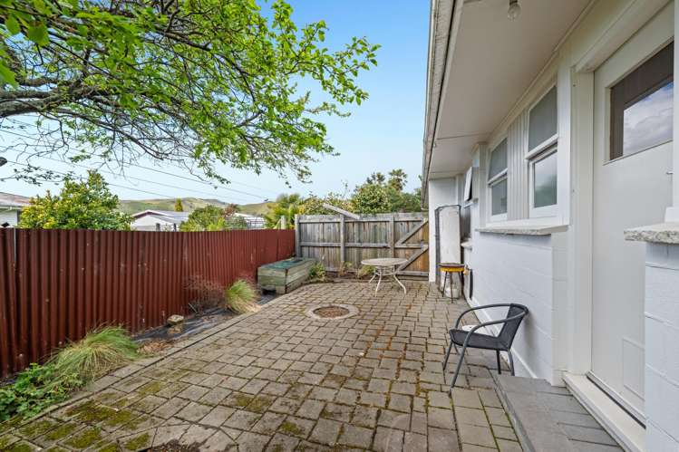 2/8 Purser Crescent Witherlea_10