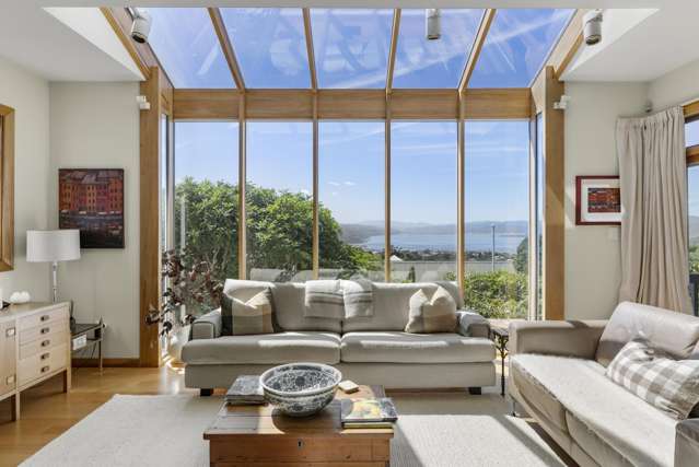 Simply Glorious - BEO $1,600,000