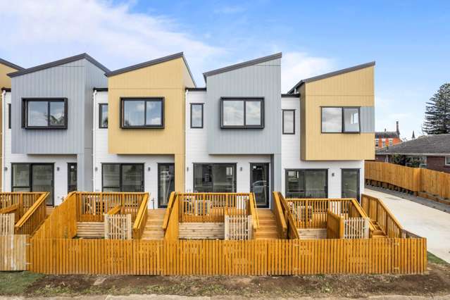 Stunning Brand Homes in the Heart of Papatoetoe