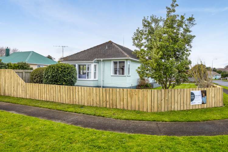 1 Malone Place Hawera_19