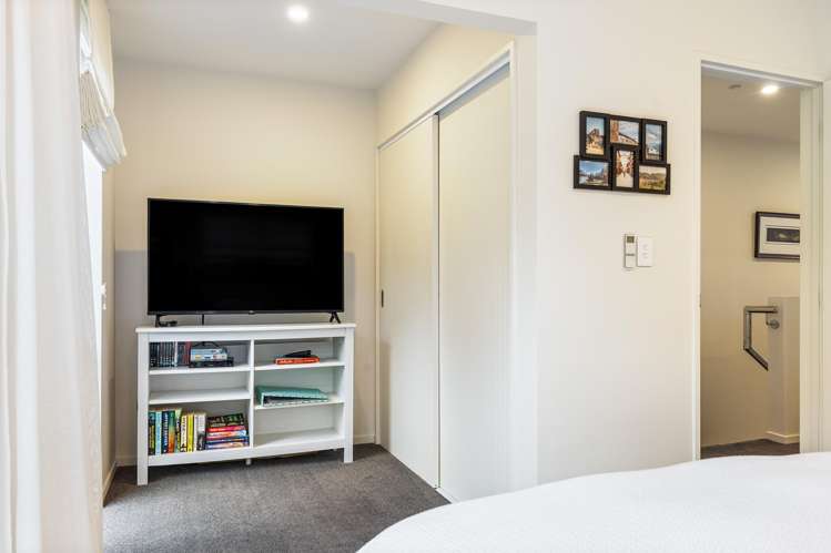 66 Arran Point Parade Orewa_18