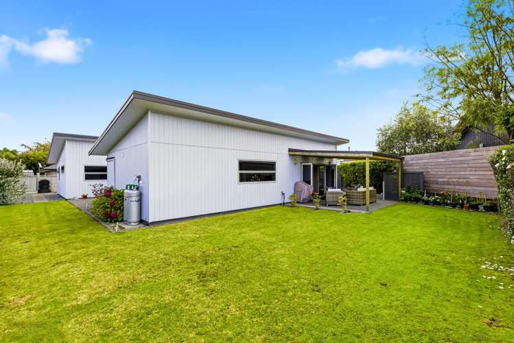 8 Lochaber Drive_5