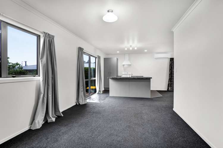 15b Queens Road Glen Avon_6