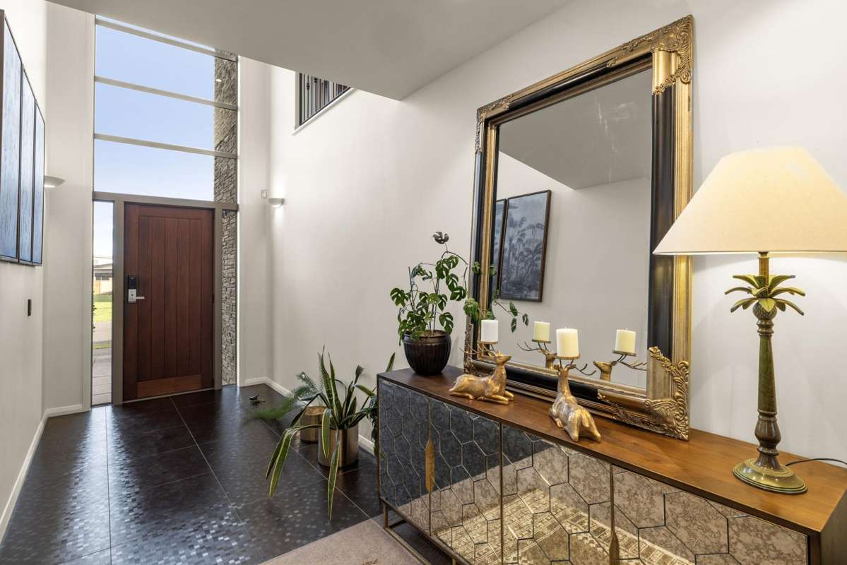 23 Contour Avenue_4
